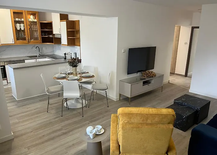 Adele * Nove Mesto na Morave